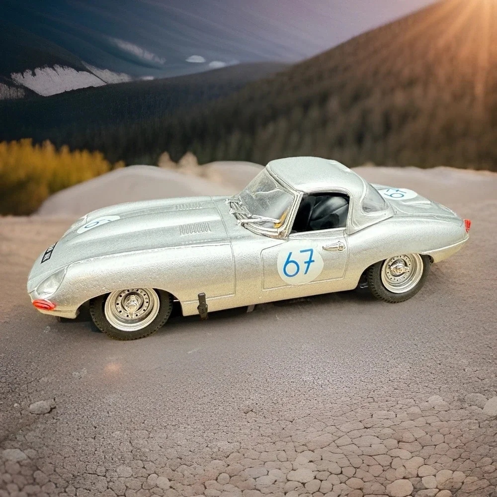 Best Model Jaguar E-Type #67 Scale 1:43 Race Version Model Best Jaguar Race Car